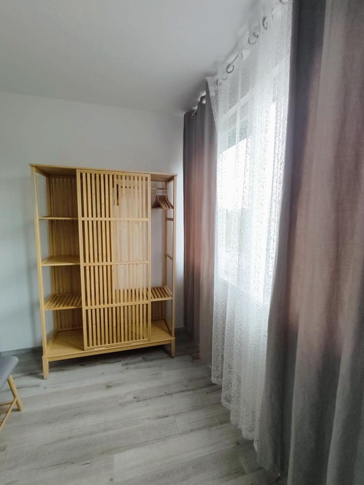 Serbus-zagreb * Záhřeb